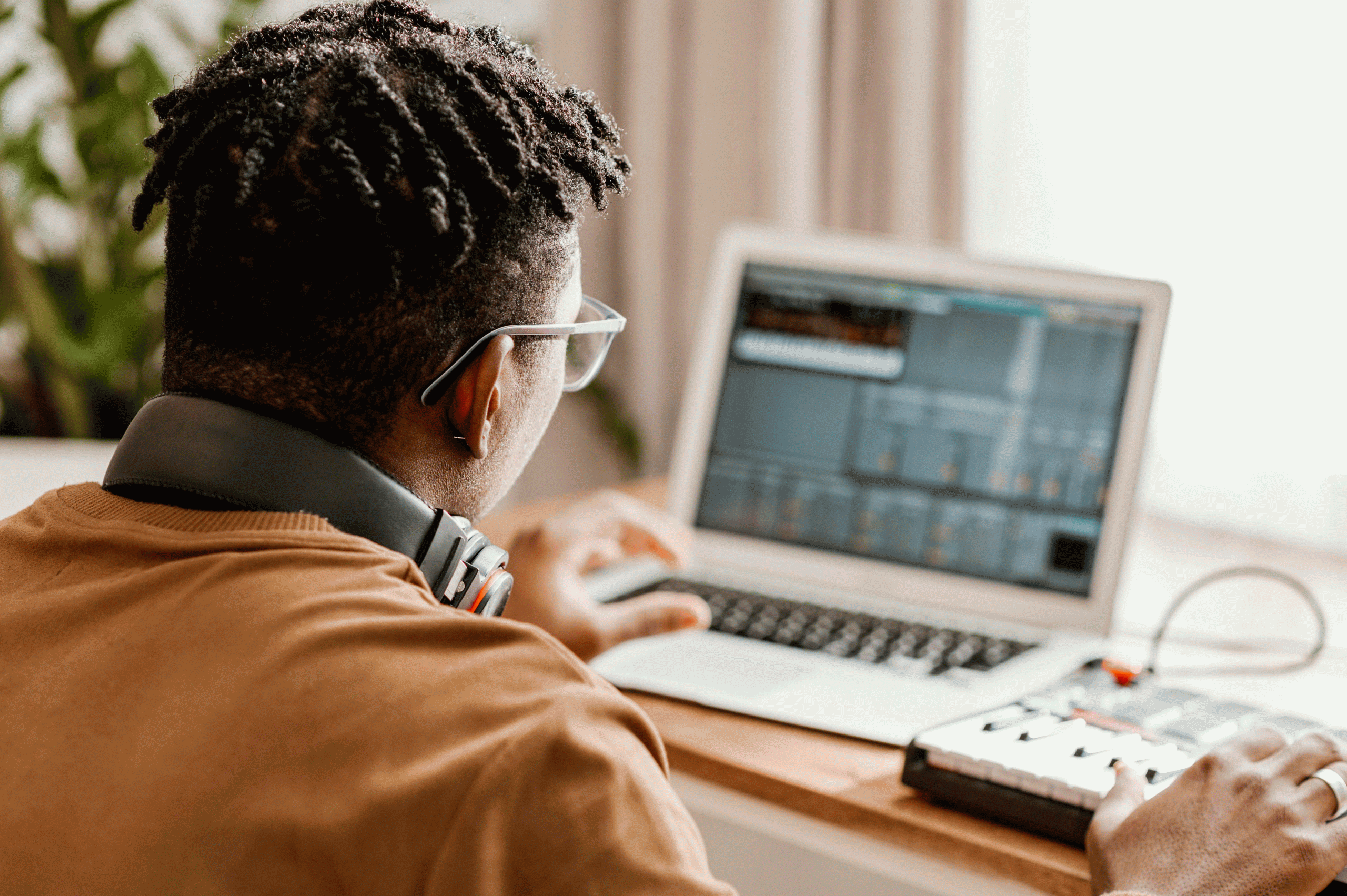 Estudio-Cyaneza-4 Estudio-Cyaneza-4